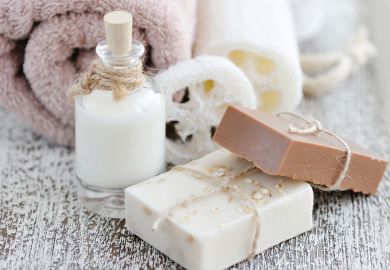 Save up to <span style="color: #4a7931">10%</span> with Goat Milk  Soap Base (Premium)